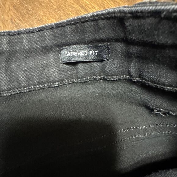 Kenneth Cole Men’s 44x34 Black Tapered Fit Stretch Denim Jeans - Picture 7 of 8